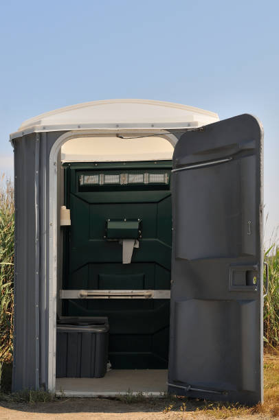 Best Wedding porta potty rental  in Litchfield, MI