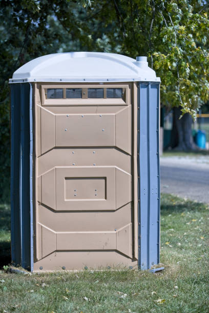 Best Portable restroom trailer rental  in Litchfield, MI