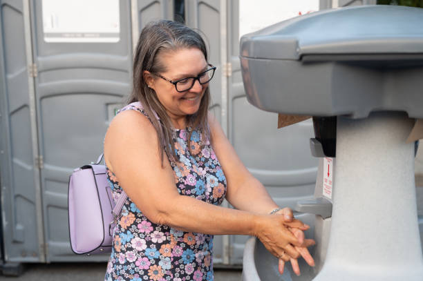 Best Portable toilet rental cost  in Litchfield, MI